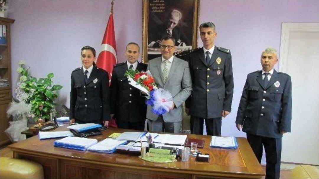 Nizip&rsquo;te Polis Haftası Etkinlikleri Başladı