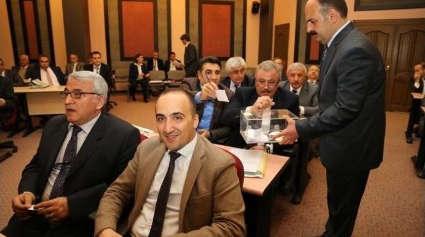 Melikgazi Belediyesi Meclis G&ouml;rev Dağılımı Yapıldı