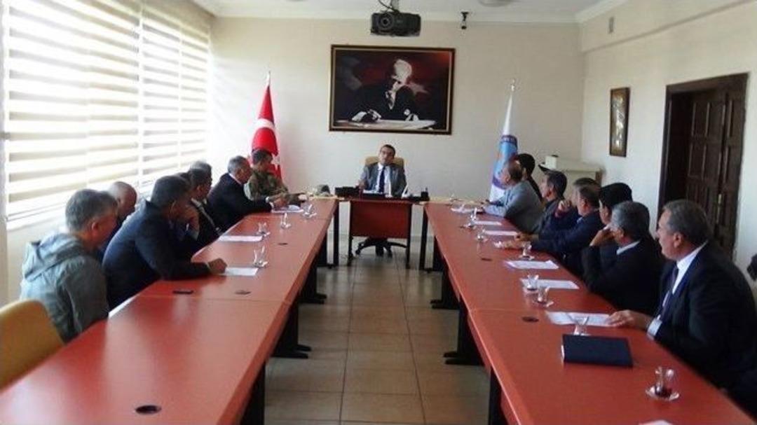 Ka&ccedil;ak Avlanma Konusunda Muhtarlar Uyarıldı