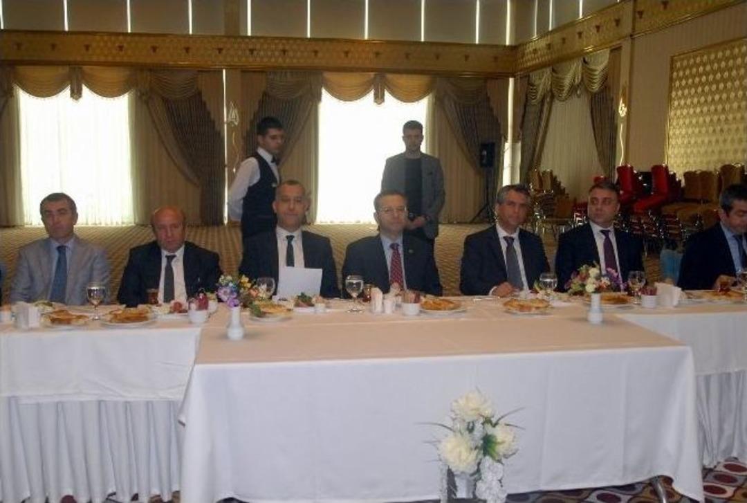 Diyarbakırlı &Ccedil;ocuklar Barışı Resmetti