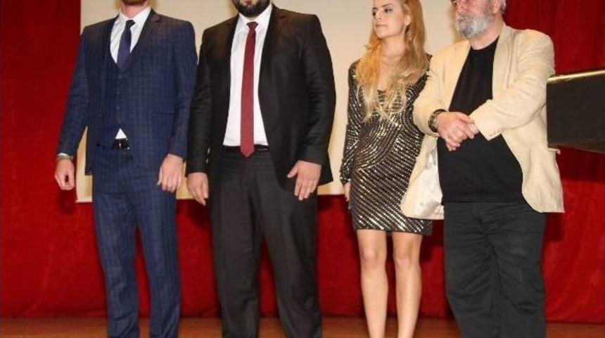 Bir G&ouml;&ccedil; Hikayesi: Ka&ccedil;ış 1950