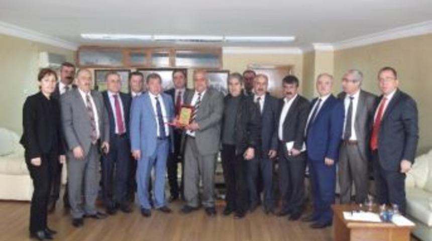 T&uuml;rk-iş&rsquo;te 1 Mayıs Hazırlığı Başladı