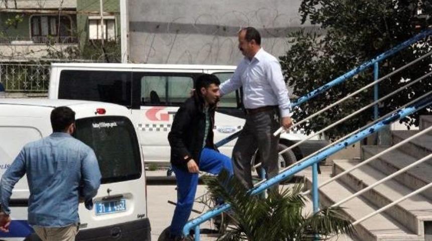 Sınırda Yakalanan 9 İngiliz'in Işlemleri Devam Ediyor