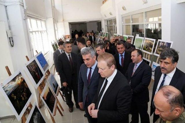 Gümüşhane’de Tarım Ve İnsan Konulu Fotoğraf Sergisi Açıldı