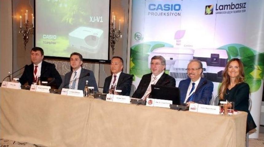 Casıo&rsquo;dan Lambasız Projeksiyon Cihazı
