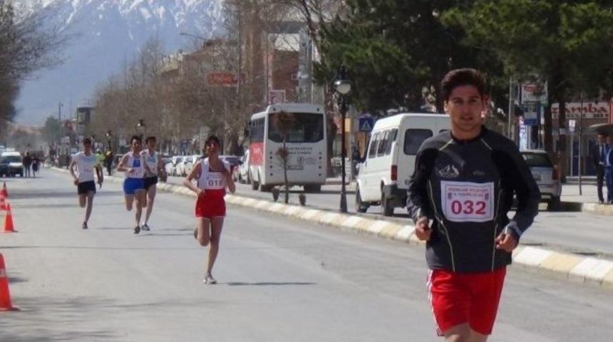 Erzincan&rsquo;da Polis Koşusu