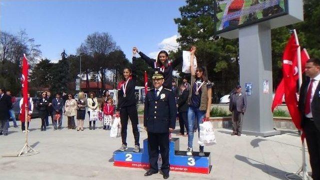 Erzincan’da Polis Koşusu