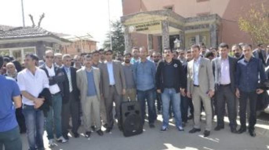 Batman&rsquo;da Bir &Ouml;ğretmenin Darp Edildiği İddiası