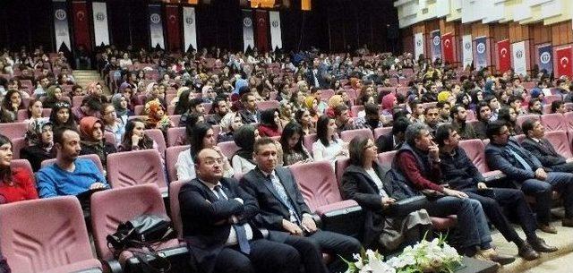 Prof. Dr. Sever: "her Kitap Çocuk İçin Bir Kanattır" 1