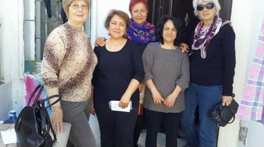 Chp&rsquo;li Kadınlar Se&ccedil;im İ&ccedil;in Kolları Sıvadı