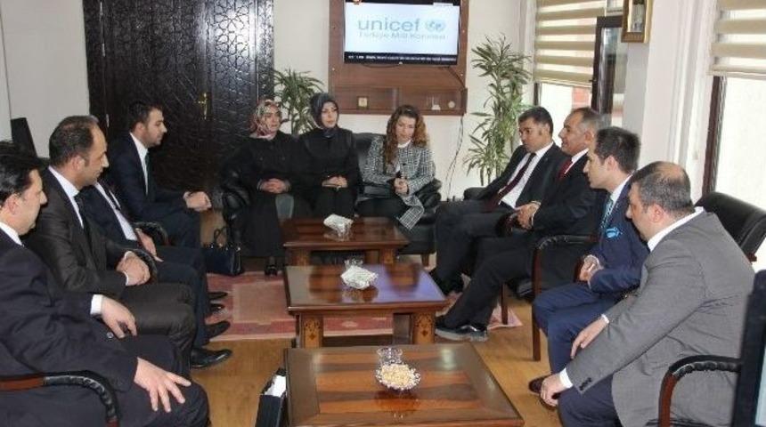 Ak Parti İl Başkanlığı&rsquo;ndan Emniyet M&uuml;d&uuml;r&uuml; Kamil Karab&ouml;rk&rsquo;e Ziyaret...