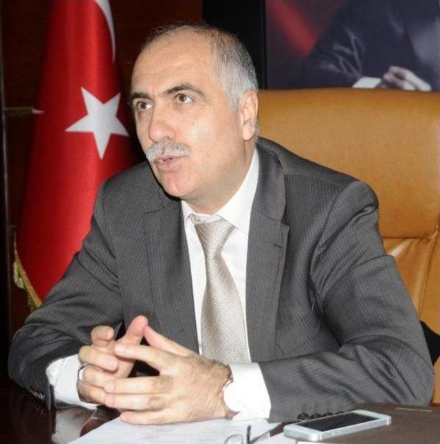 Giresun da Fırtınada Okul &Ccedil;atısı U&ccedil;tu: 13 &Ouml;ğrenci Yaralandı 1