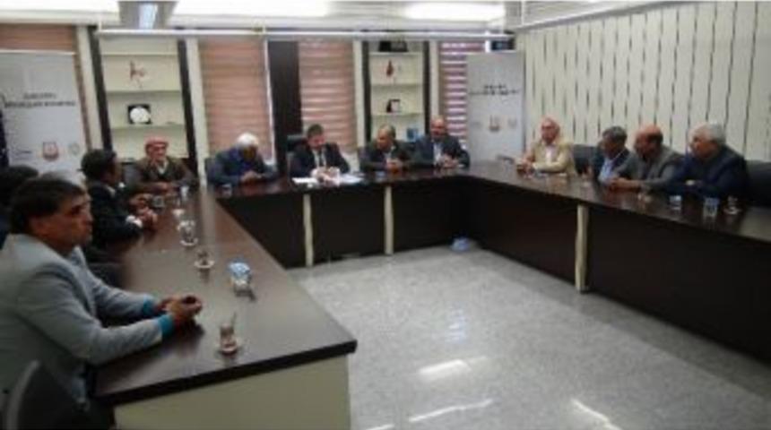 Suru&ccedil; Muhtarlarıyla İstişare Toplantısı