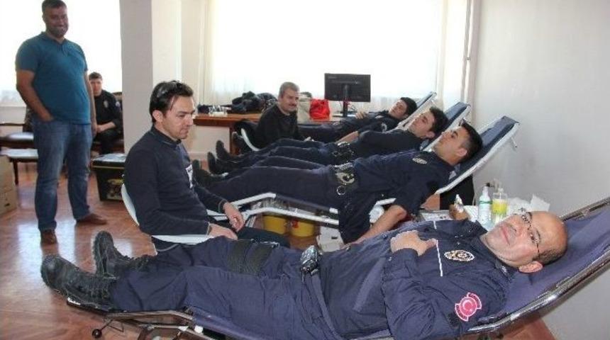 Karaman Emniyeti&rsquo;nden Kan Bağışı