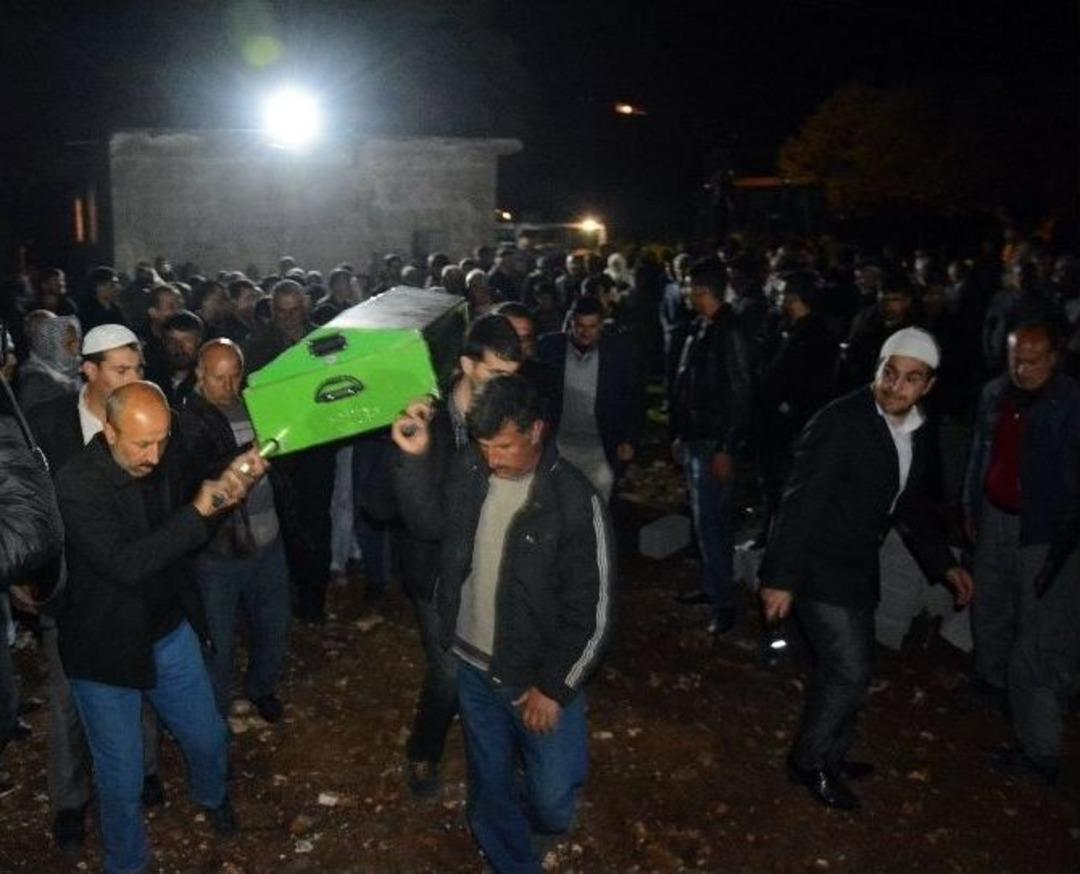 Osmaniye&rsquo;de Kazada Hayatını Kaybeden 7 Kişinin Cenezesi Nusaybin&rsquo;de Toprağa Verildi