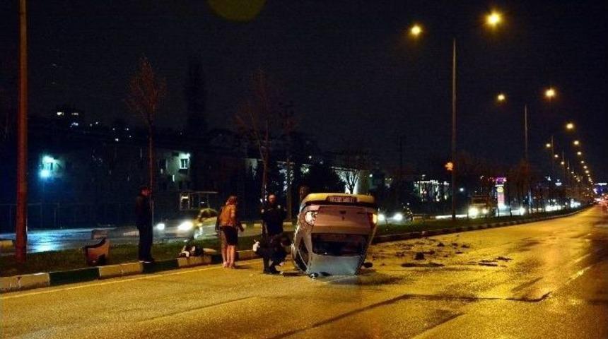 Takla Atan Otomobilden Sağ &Ccedil;ıktılar