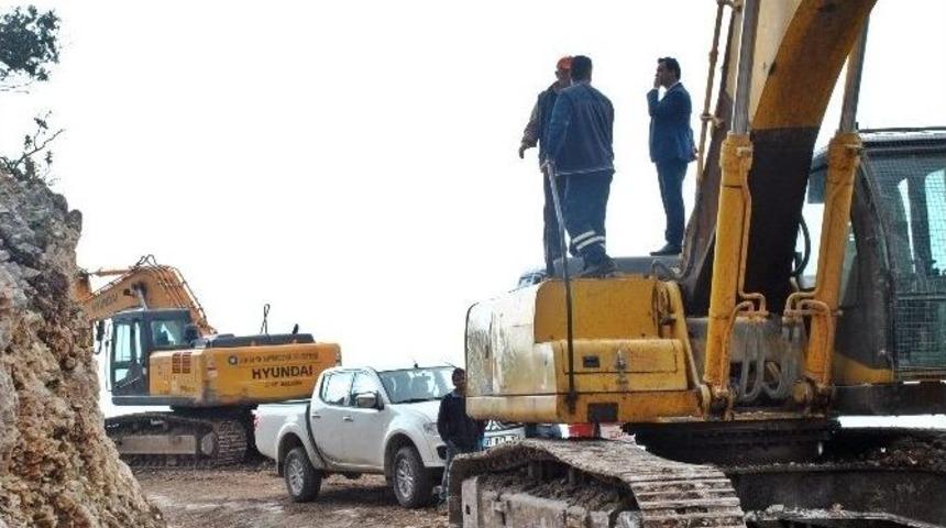 Demre&rsquo;de Yatık Ardı&ccedil; Yayla Yolu A&ccedil;ılıyor