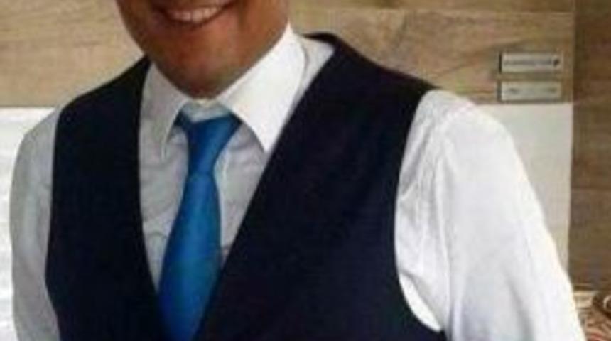 Eşine Son Mesajı G&ouml;nderip Banyoda İntihar Etti