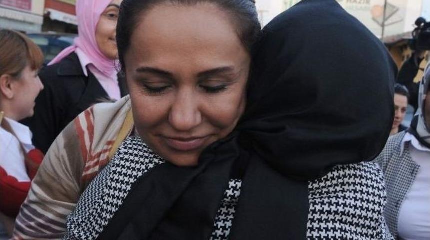 Ak Parti&rsquo;de G&ouml;k&ccedil;en &Ouml;zdoğan En&ccedil; Yeniden Aday