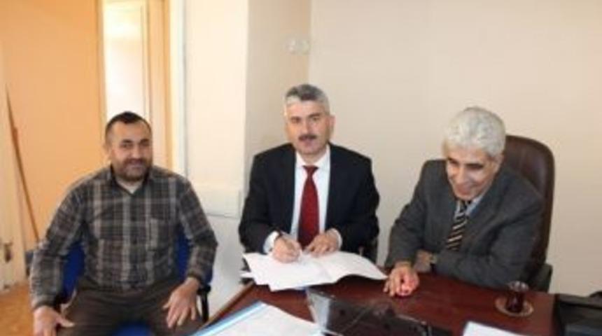 İl Dernekler M&uuml;d&uuml;rl&uuml;ğ&uuml;n&rsquo;den Sason&rsquo;da Bilgilendirme Toplantısı