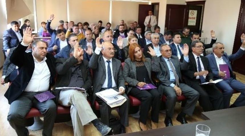 Mezitli Belediye Meclisi, Nisan Ayı Toplantısını Yaptı