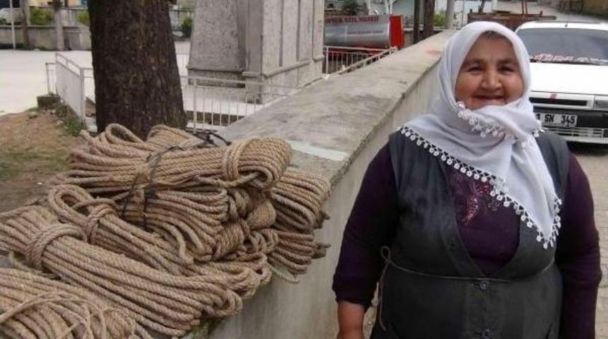 Urgancılığın Son Ustası &Uuml;retime Devam Ediyor