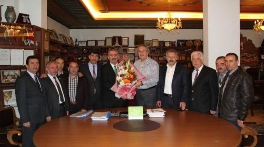 Nevşehir Belediyesi&rsquo;nde Toplu S&ouml;zleşme Sevinci