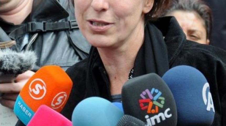 Savcı Hollandalı Gazeteci Geerdink'in Beraatini Istedi