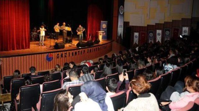 Gaziantep’Te Blues Konseri Öğrencileri Coşturdu