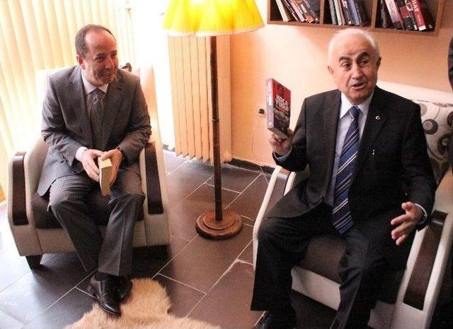 Edirne Valisi Şahin, Edebiyatın Önemine Dikkat Çekti 1