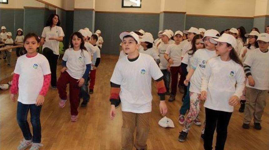 &Ouml;ğrenciler Sağlıklı Kalmanın &Ouml;nemine Dikkat &Ccedil;ekti