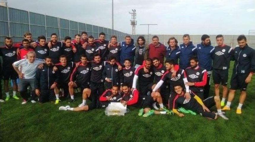 Burhan Eşer&rsquo;den Yeni Diyarbakırspor&rsquo;a Destek Ziyareti