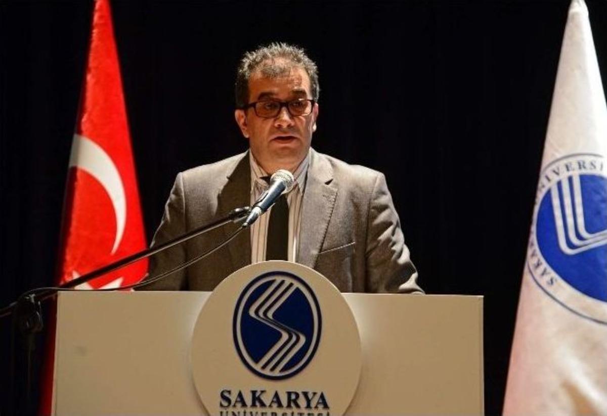 Rasim &Ouml;zden&ouml;ren&rsquo;e Fahri Doktora Verildi