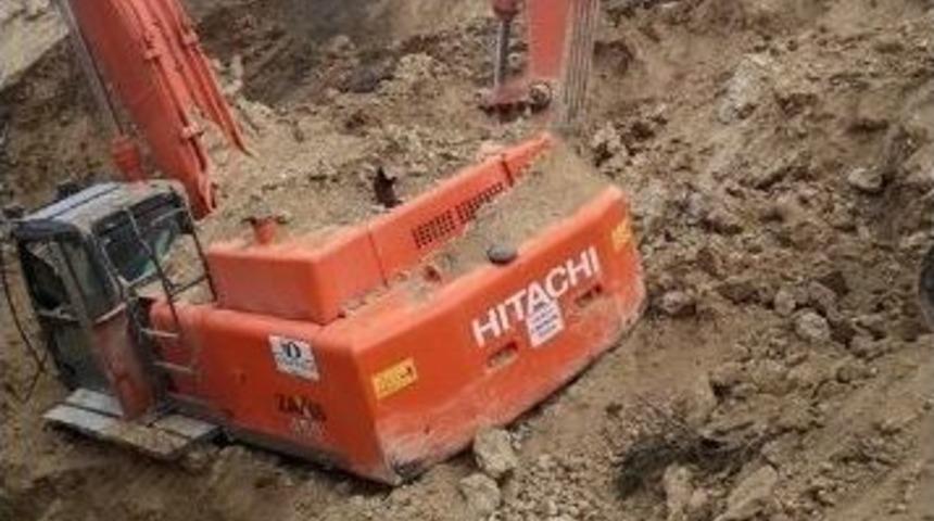 Toprak Kayması Korkuttu