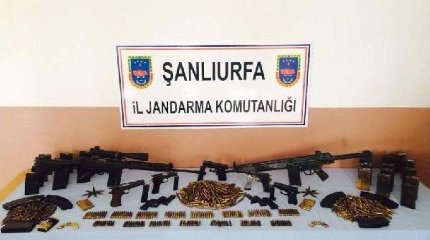 Viranşehir'de 2 T&uuml;fek Ve 5 Tabanca Ele Ge&ccedil;irildi
