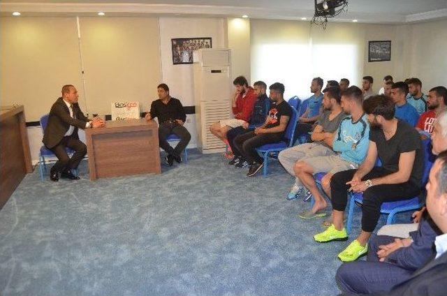 Sözlü Adana Demirspor’a Moral Verdi