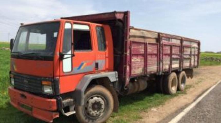Terk Edilmiş Kamyonda 20 Bin Litre Ka&ccedil;ak Akaryakıt Ele Ge&ccedil;ti