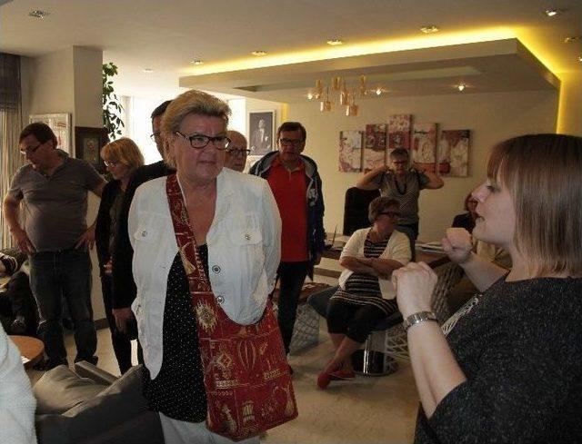 Alanya’da Finlandiyalı Turistler Sandık Başına Gitti 2