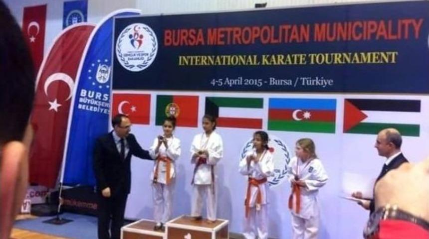 Salihli Belediyespor Karate Takımı Derecelerle D&ouml;nd&uuml;
