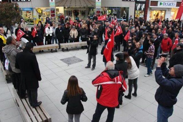 Bolu'da Eğitimcilerden Yalova Valisi'ne Tepki