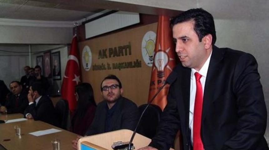 Listeye Giremeyince Intihar Eden Ak Partili Aday Toprağa Verildi