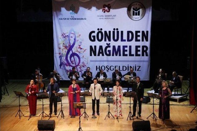 Gönülden Nağmeler’e Gönülden İnsanlar