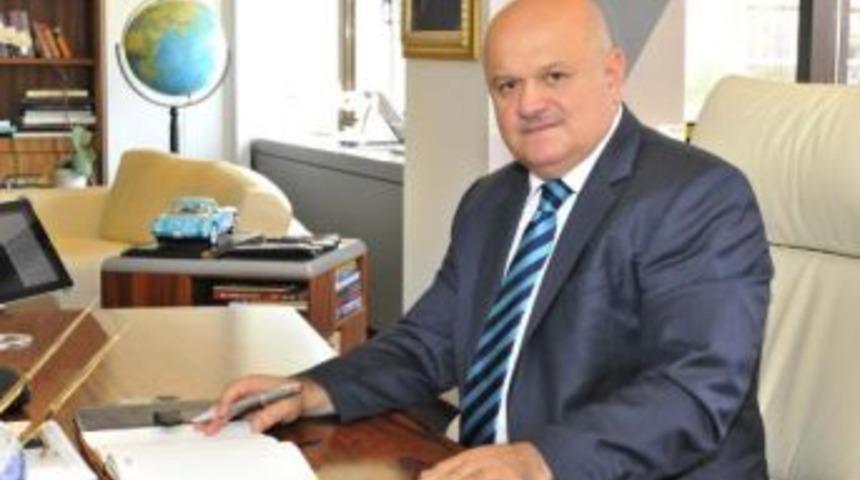 Hamdi Top&ccedil;u'dan Duygusal Veda:  Aslolan Kubbede Hoş Bir Seda Bırakmaktır