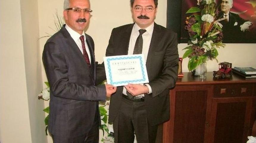 Başarılı &Ouml;ğrencilerin Hollanda Gezisi