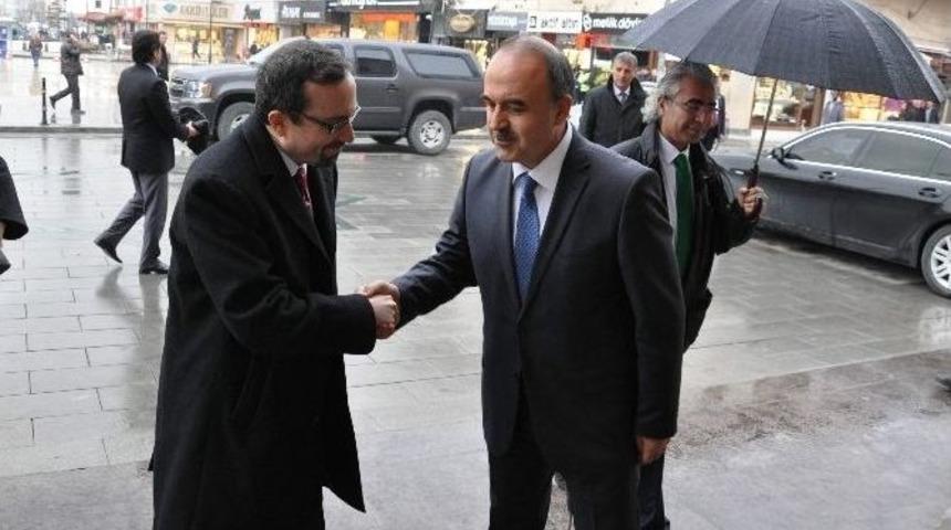 Abd B&uuml;y&uuml;kel&ccedil;isi Bass&rsquo;dan Konya Valisi Erol&rsquo;a Ziyaret