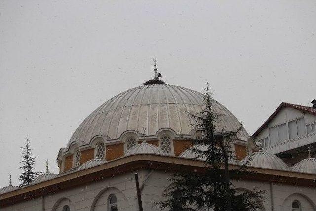 Beyşehir’de Lapa Lapa Kar Yağışı