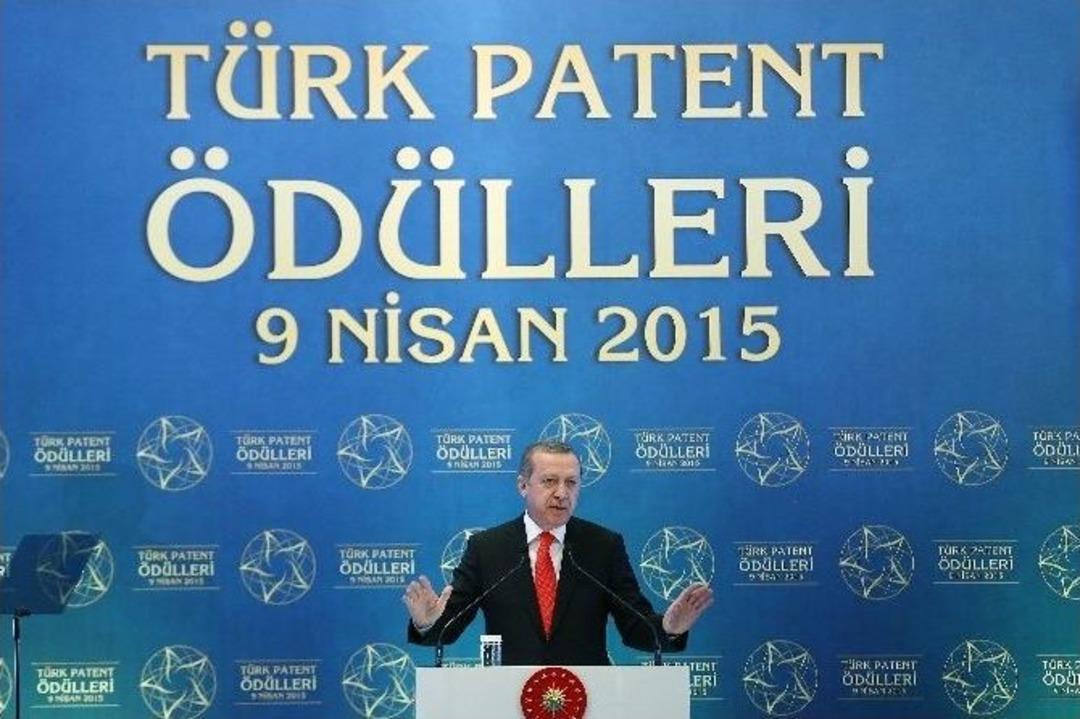 4. T&uuml;rk Patent &Ouml;d&uuml;lleri T&ouml;reni