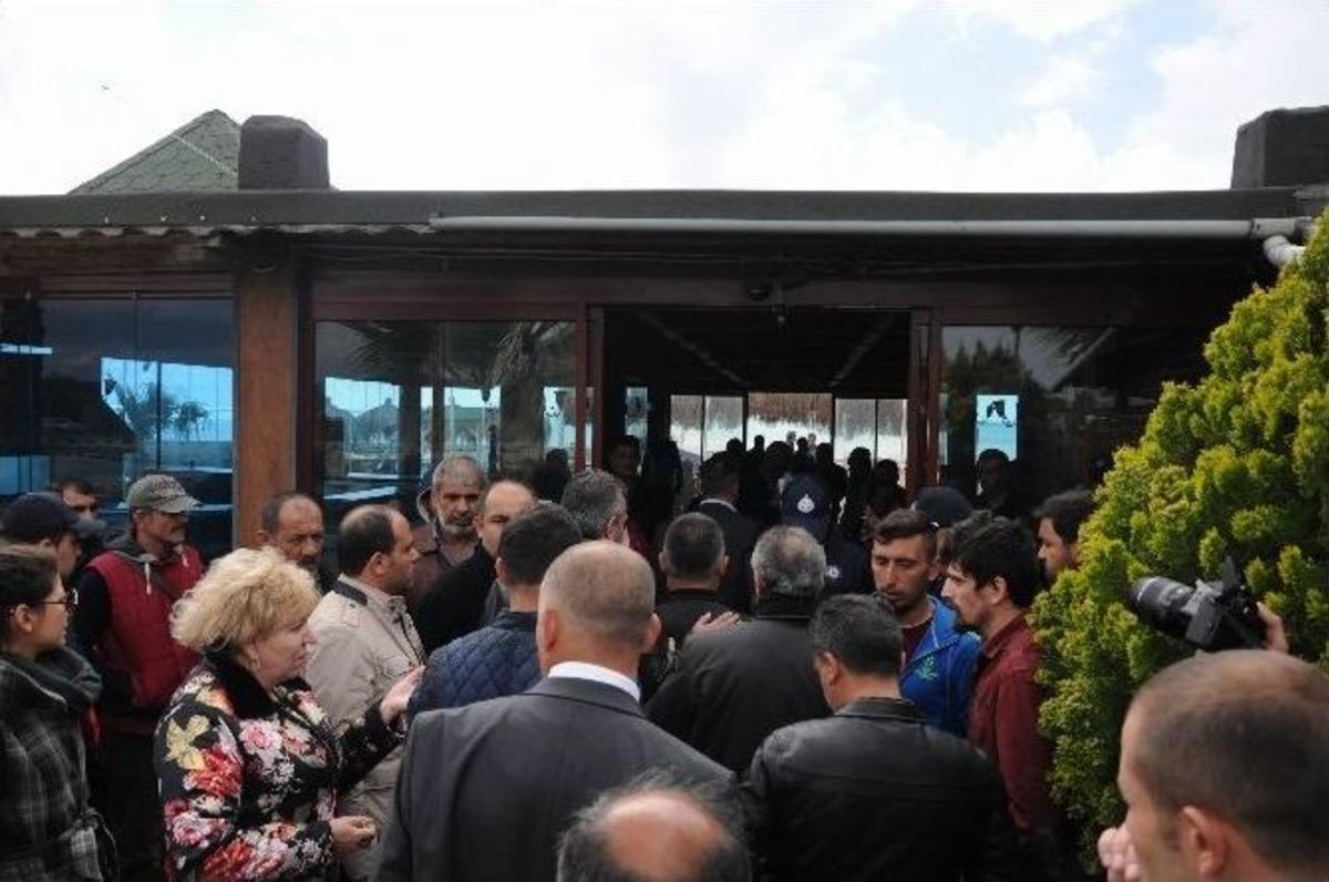 Lara Beach Park&rsquo;ta Tahliye Gerginliği