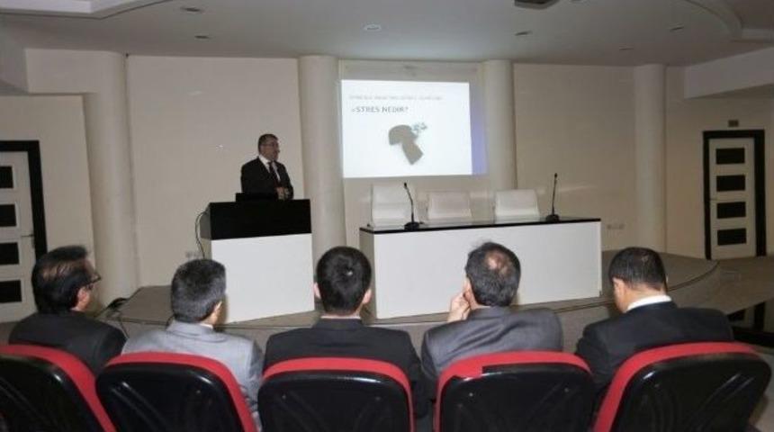 Stressiz Bir Gaski İ&ccedil;in Eğitim Alıyorlar