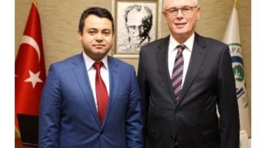 Başkan Kurt, Kaymakam Avcı İle G&ouml;r&uuml;şt&uuml;